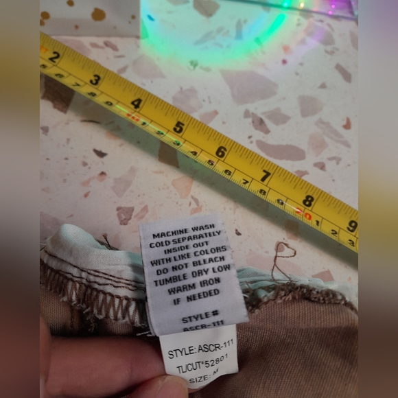 Animal print fabric skirt, size M, Never Worn - Picture 6 of 6